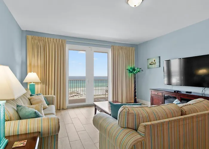 Laketown Wharf 1025