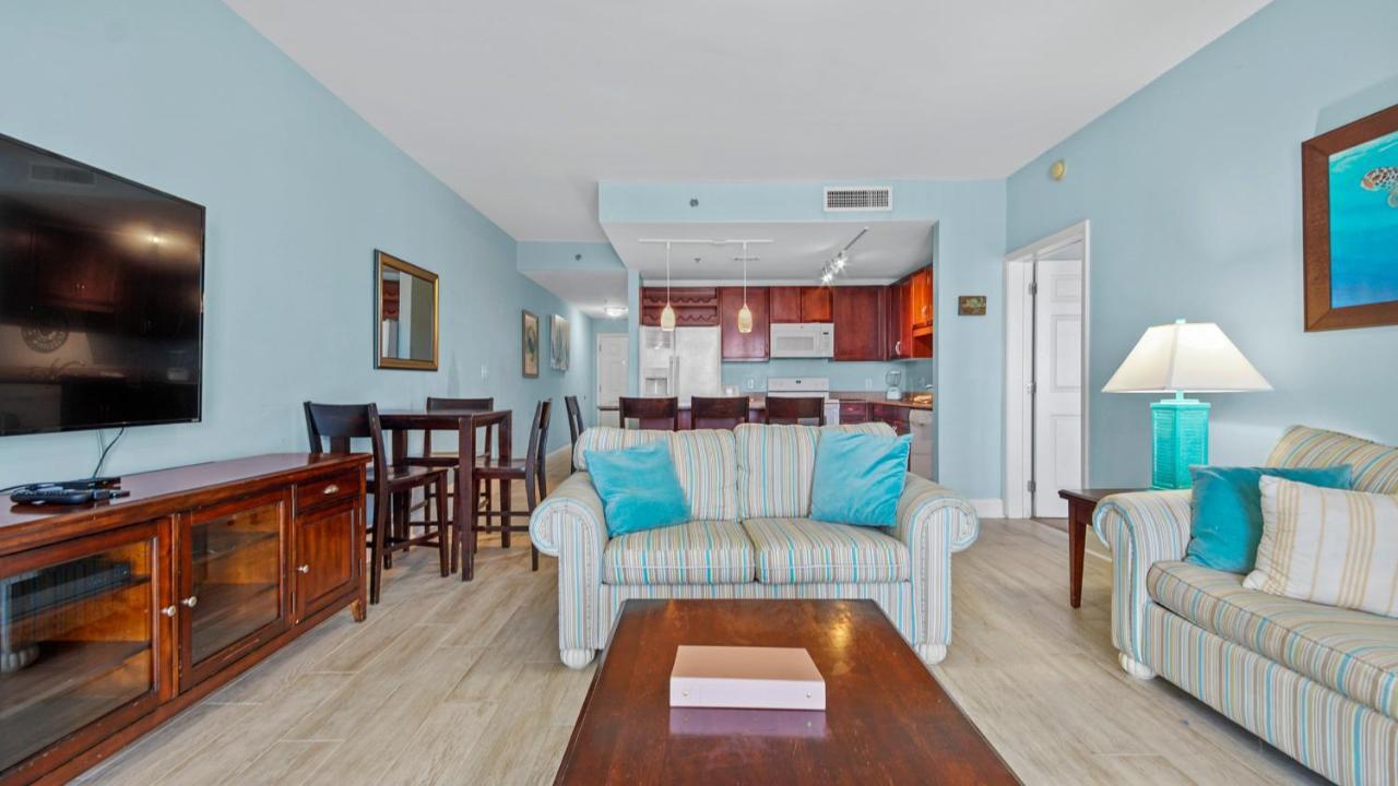 Laketown Wharf 1025 Apartment Panama City Beach