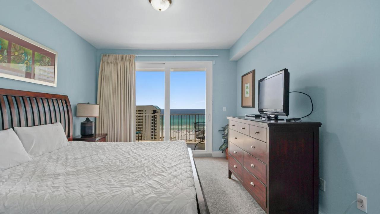 Laketown Wharf 1025 Apartment *