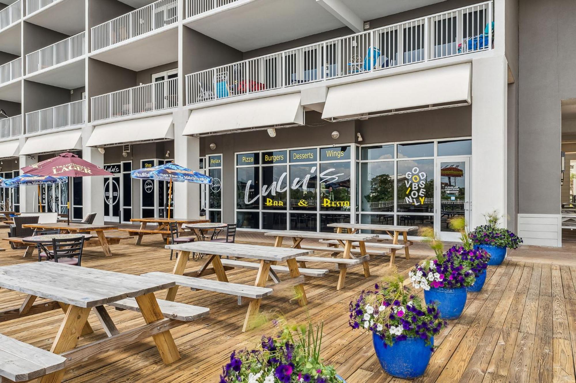 Laketown Wharf 1025 Apartment Panama City Beach
